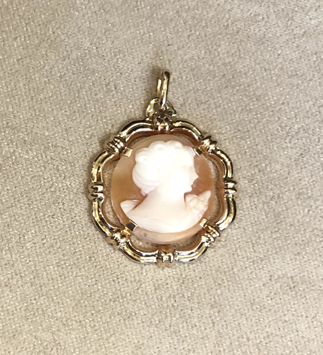 Cameo Pendant-photo-4