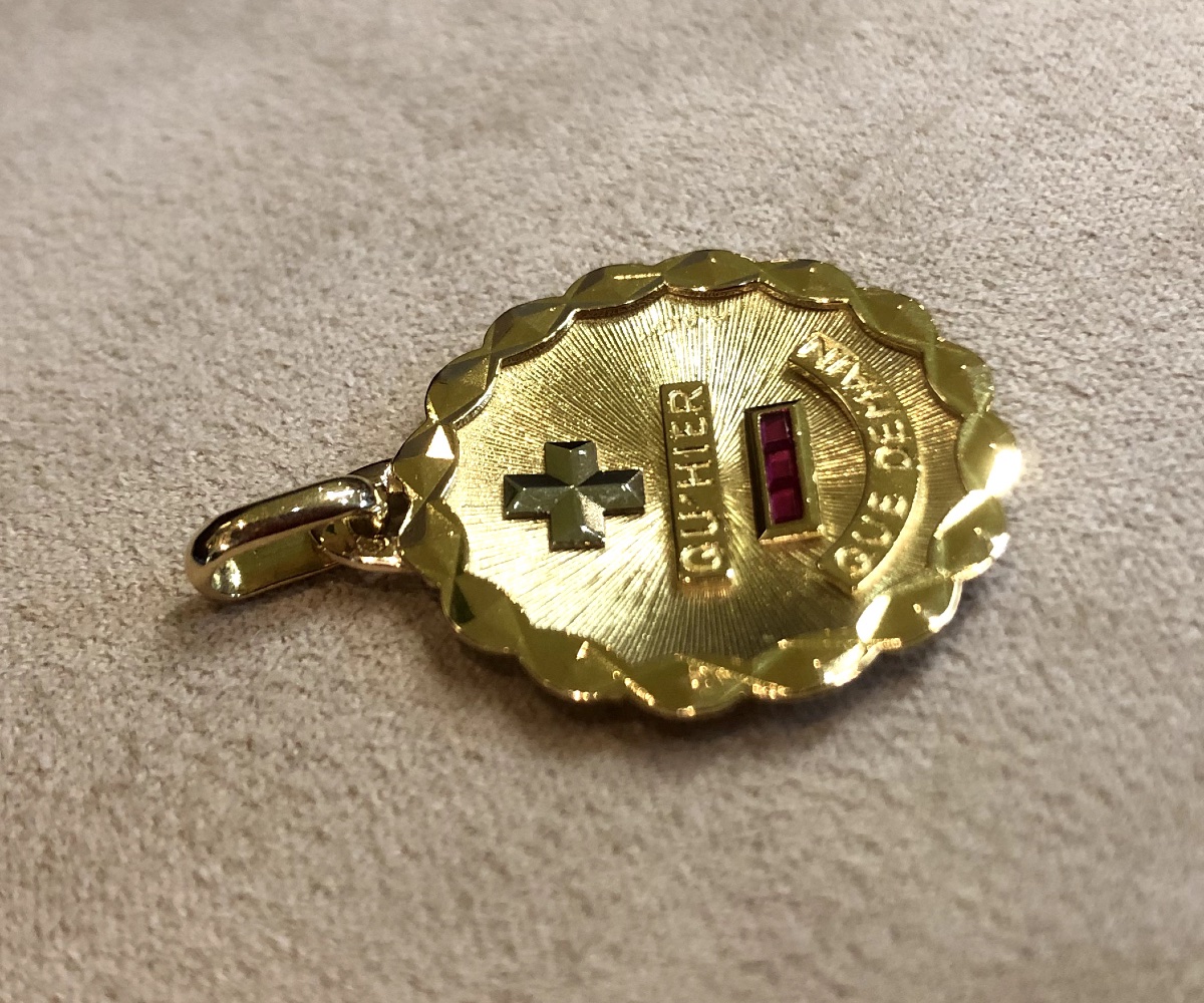 Love Medal-photo-3
