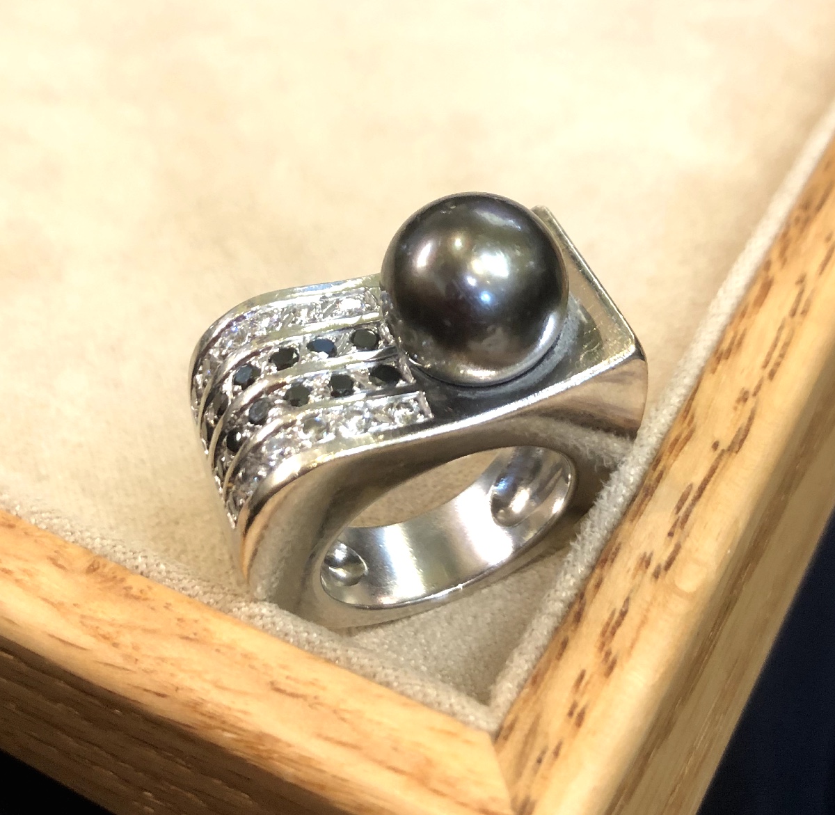 Pearl And Diamond Tank Ring