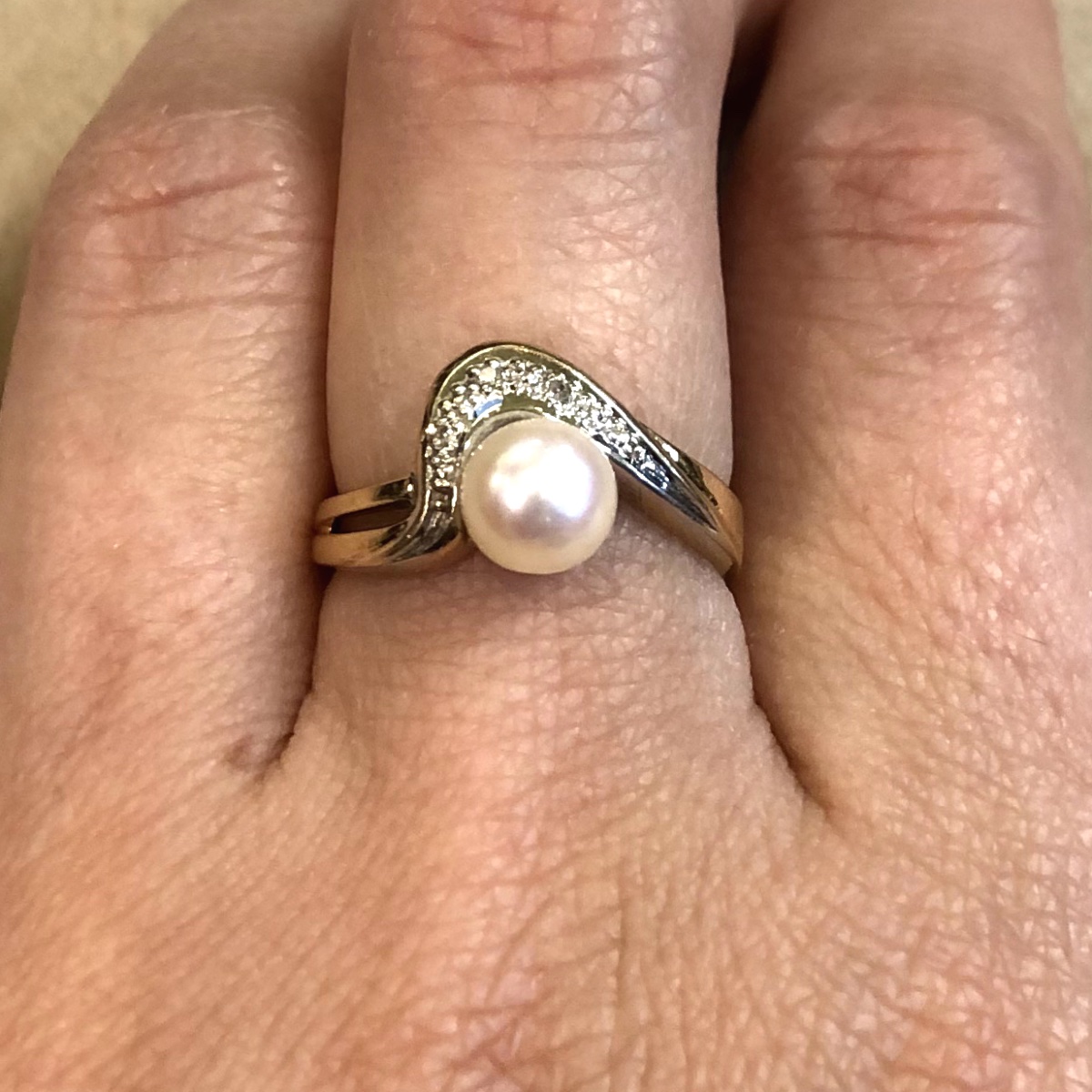Pearl And Diamond Ring-photo-1