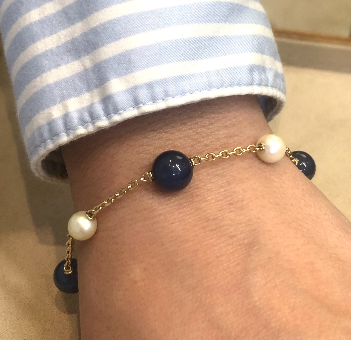 Bracelet perles et calcédoine