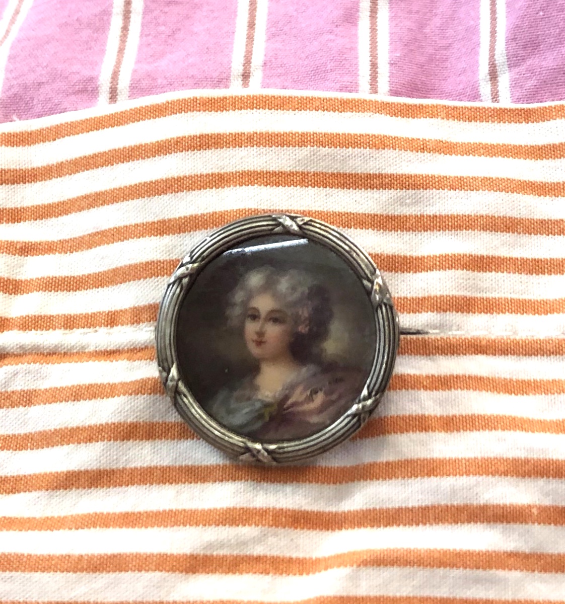 Miniature Brooch-photo-4
