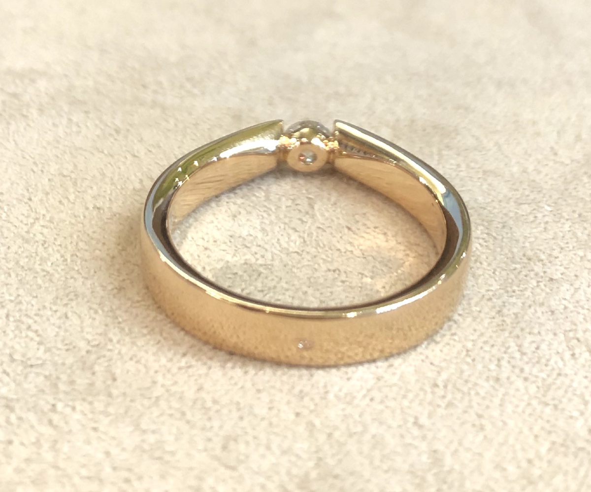 Bague avec diamant-photo-1