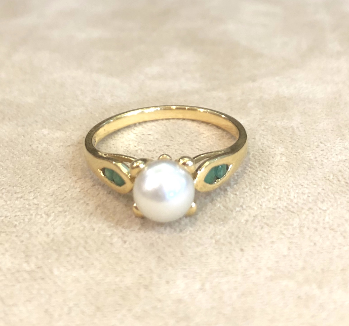 Pearl And Emerald Ring