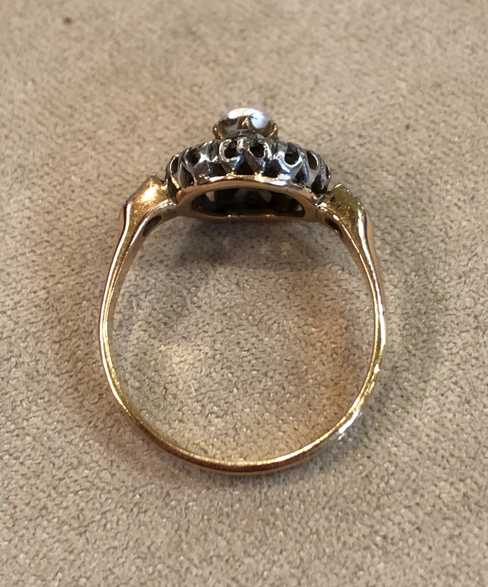 bague or fleur avec perle au centre -photo-3