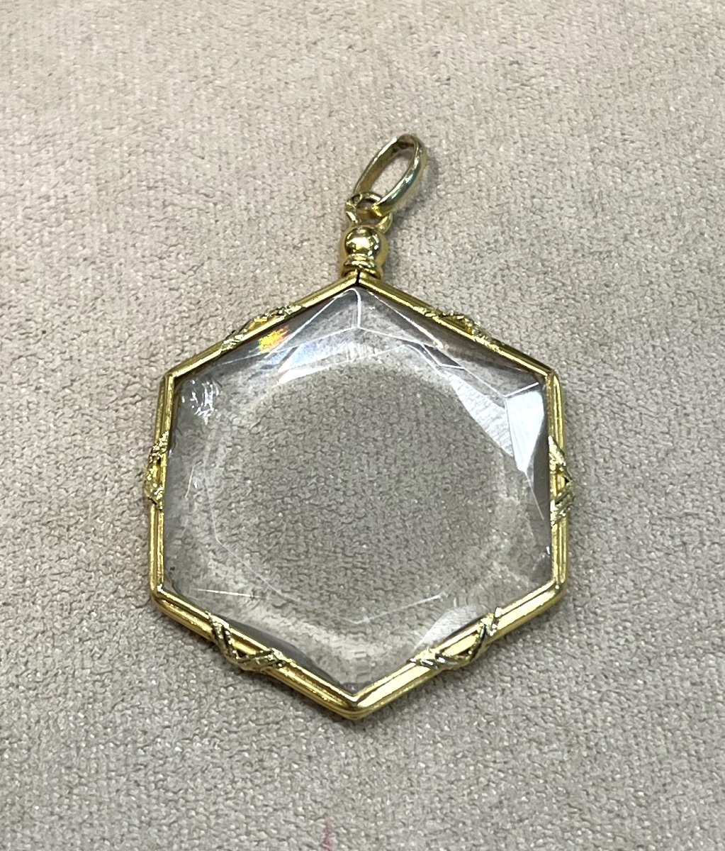 Pendentif cassolette