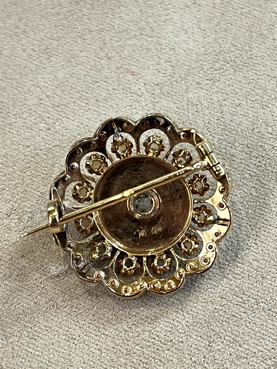 Broche rose de diamant et perles fines-photo-2