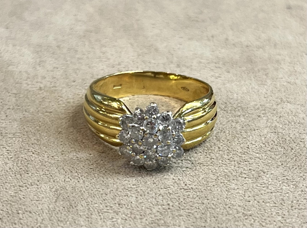 Bague fleur diamants -photo-3