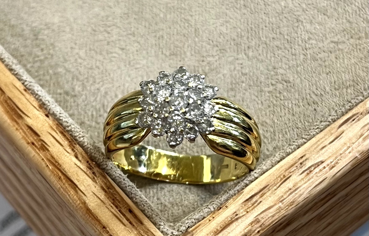 Bague fleur diamants -photo-5