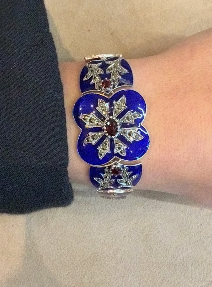 Bracelet émail bleu, grenats et marcassites