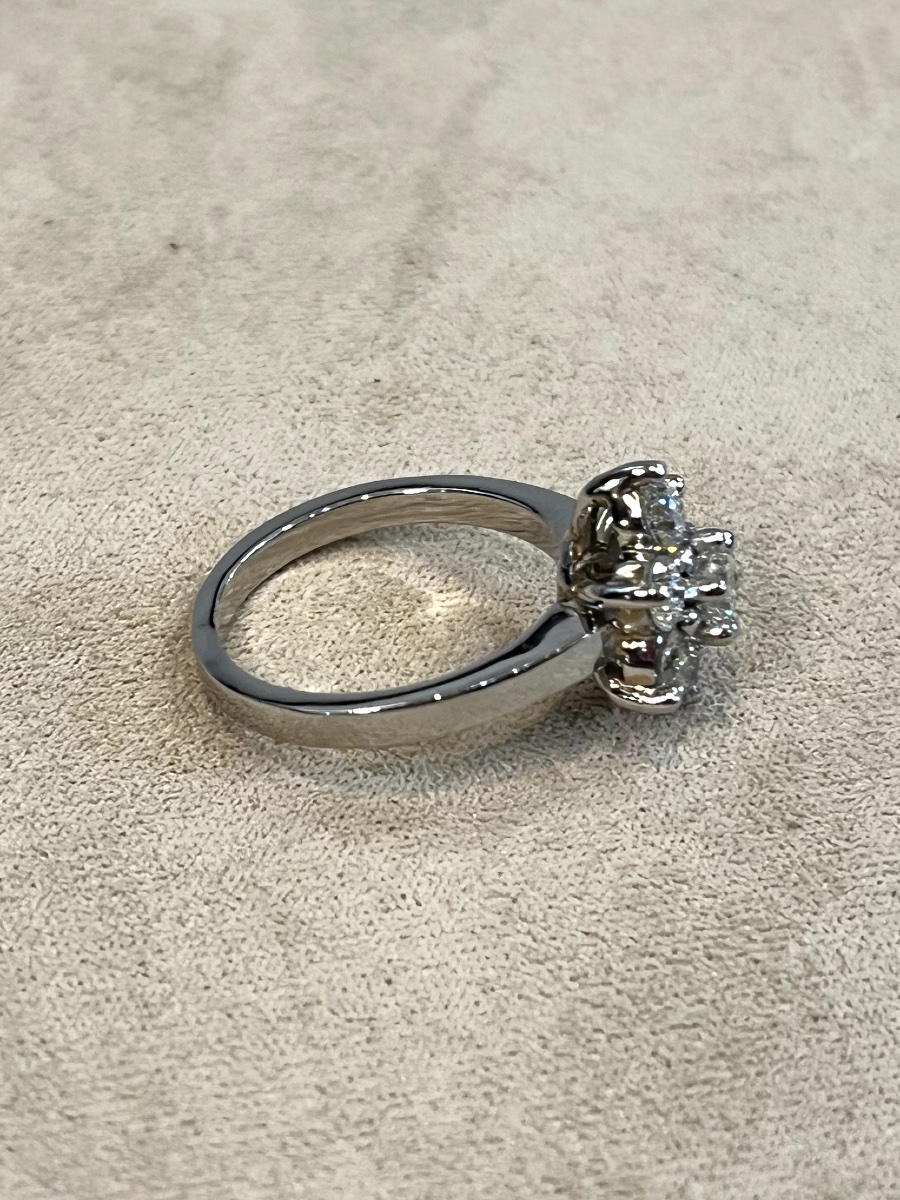 Diamond Flower Ring -photo-2