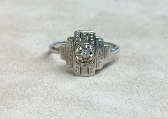1925 Diamond Ring