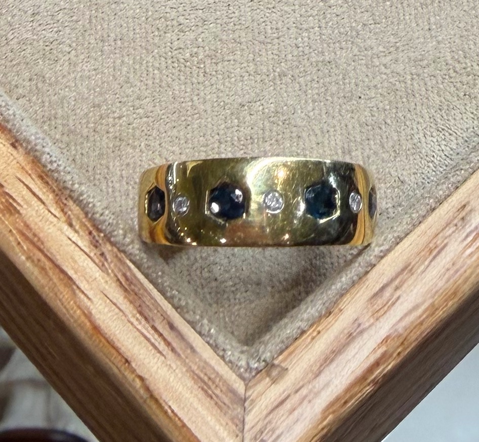 Sapphire And Diamond Band Ring-photo-3