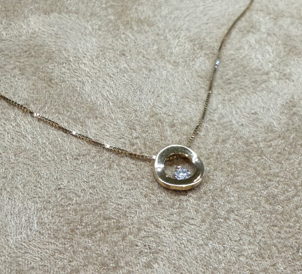 Collier rond avec diamant au centre-photo-5