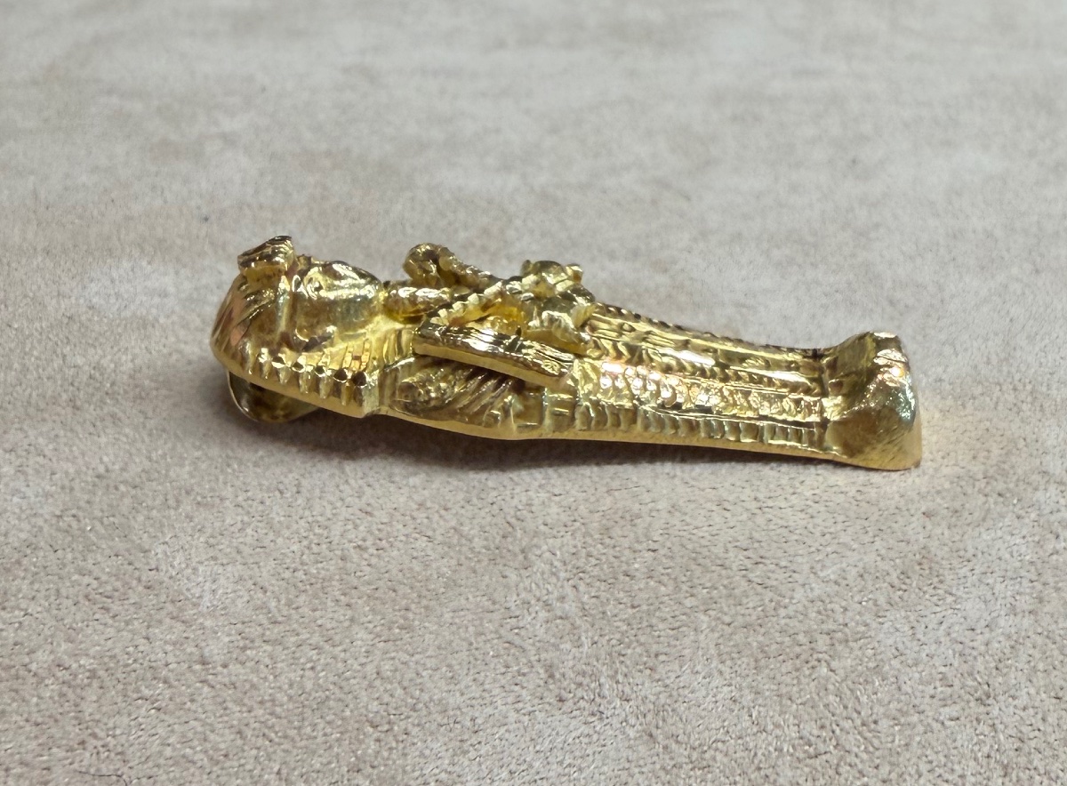 Egyptian Sarcophagus Pendant-photo-3