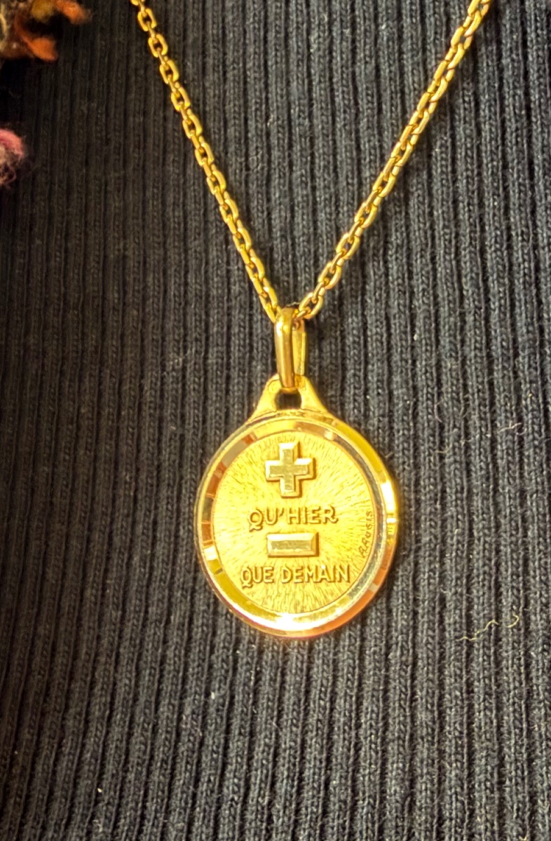 Love Medal "more Than Yesterday - Less Than Tomorrow"-photo-6