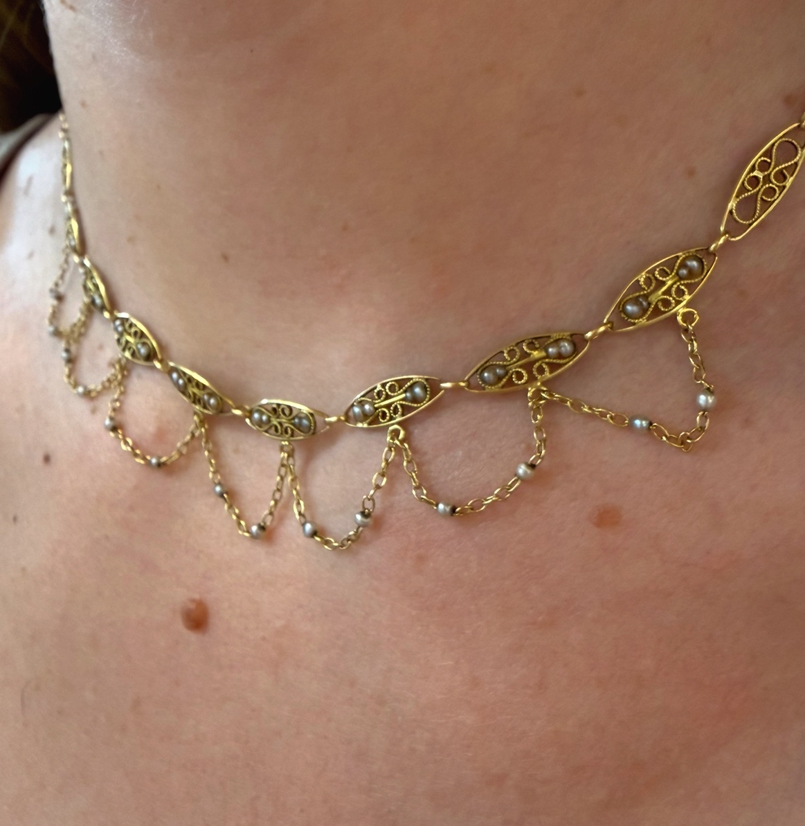 Draperie 19ème perles fines