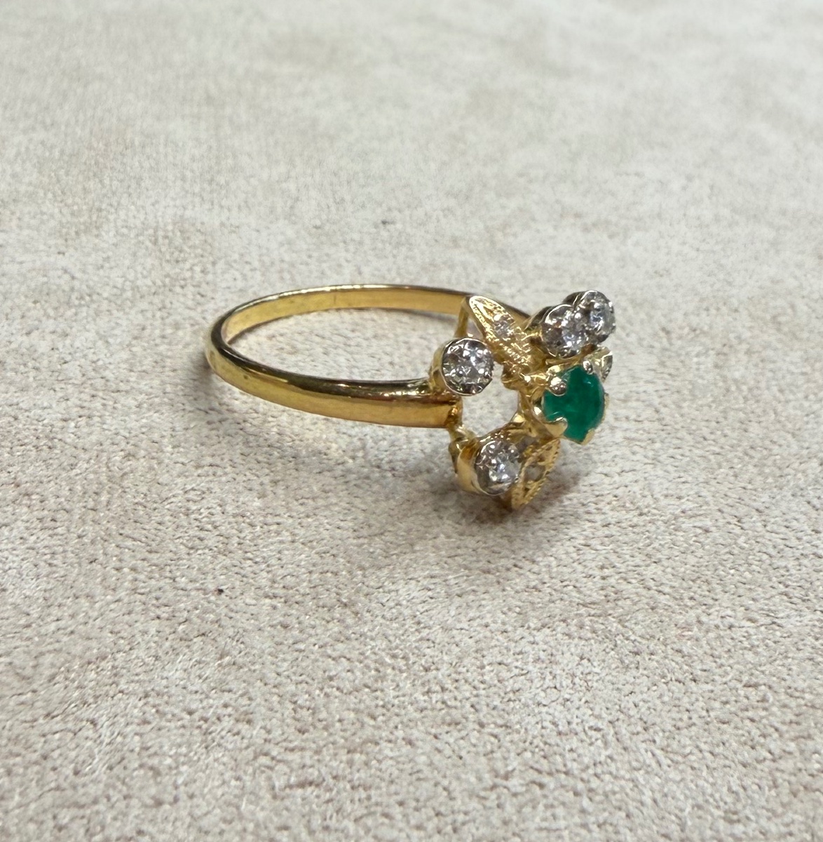 Emerald And Diamond Ring-photo-5