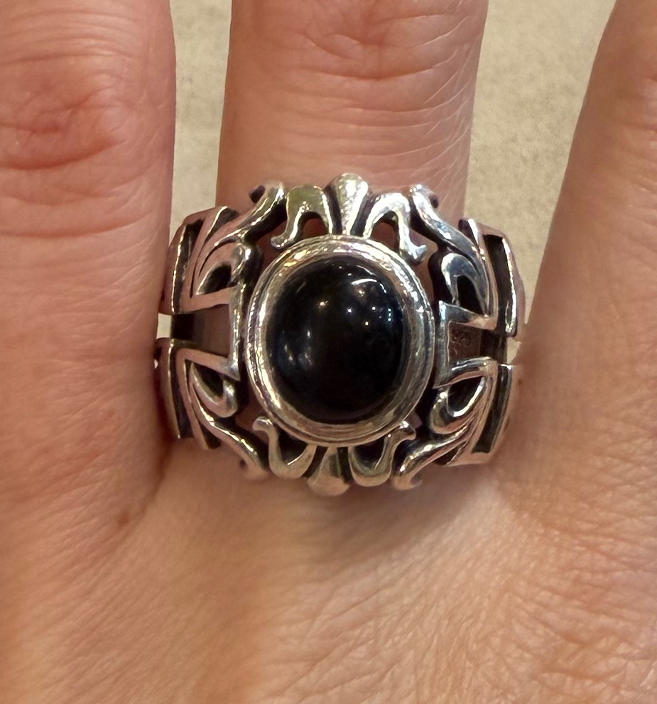 Onyx Signet Ring -photo-5