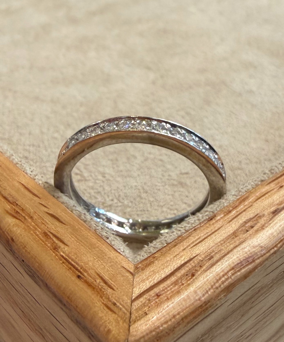 Diamond Wedding Band-photo-4