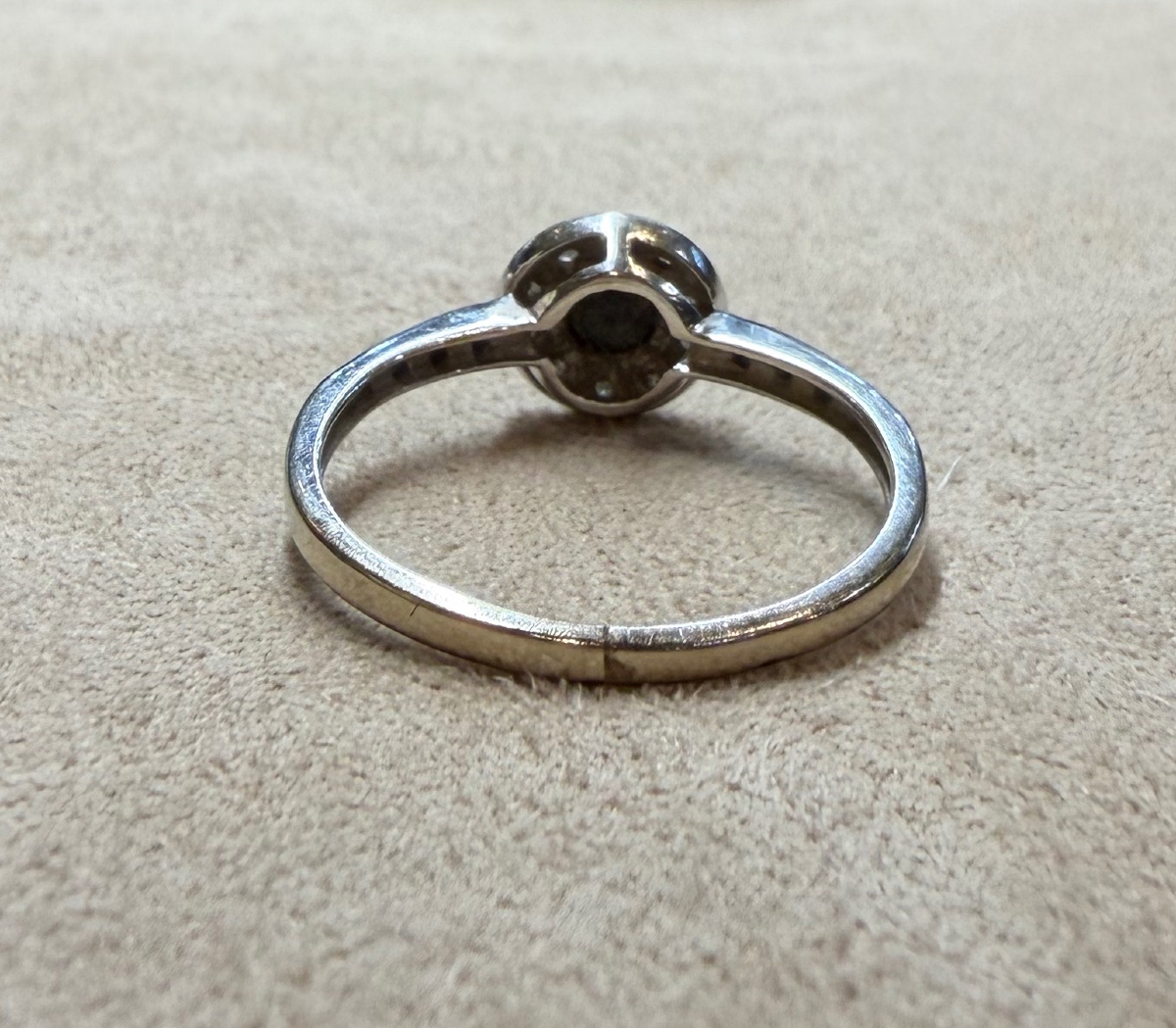 Bague ronde saphir et diamants-photo-4