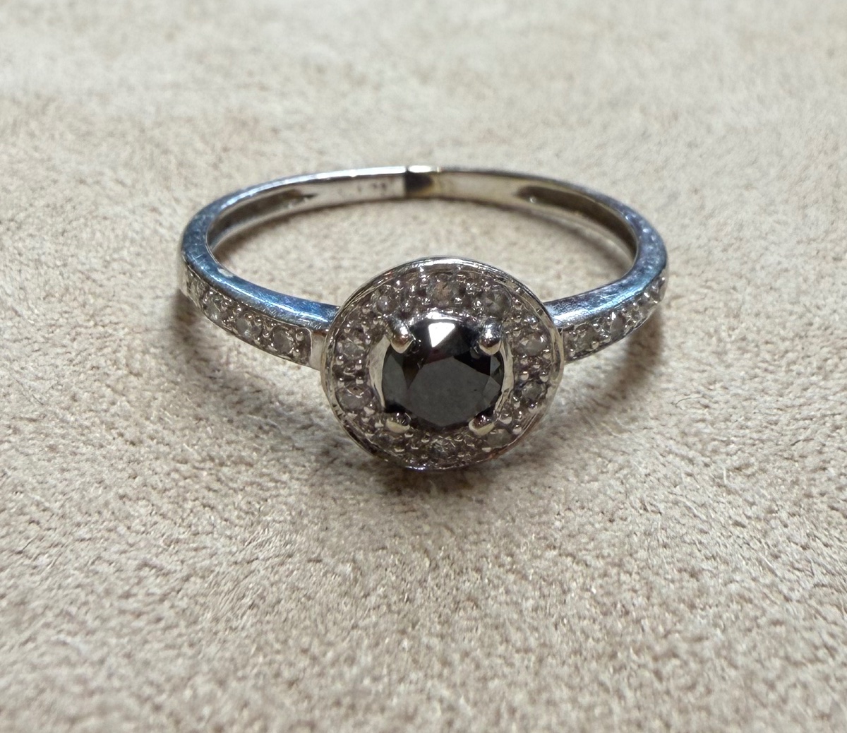 Bague ronde saphir et diamants-photo-6