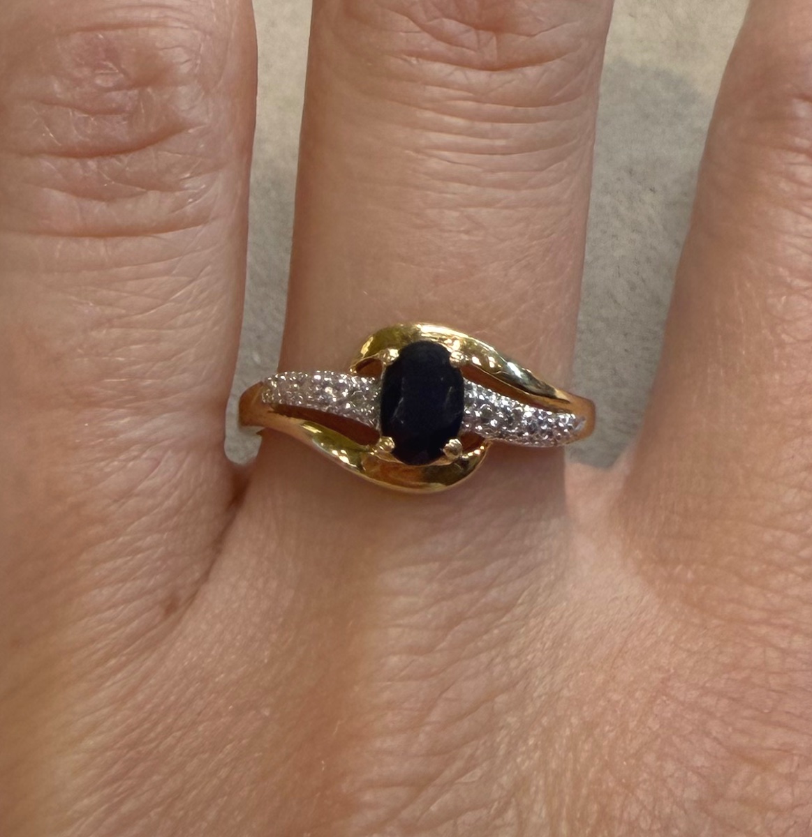 Bague saphir et diamants-photo-1