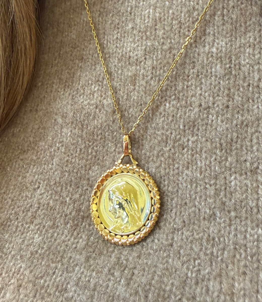 Médaille vierge-photo-2