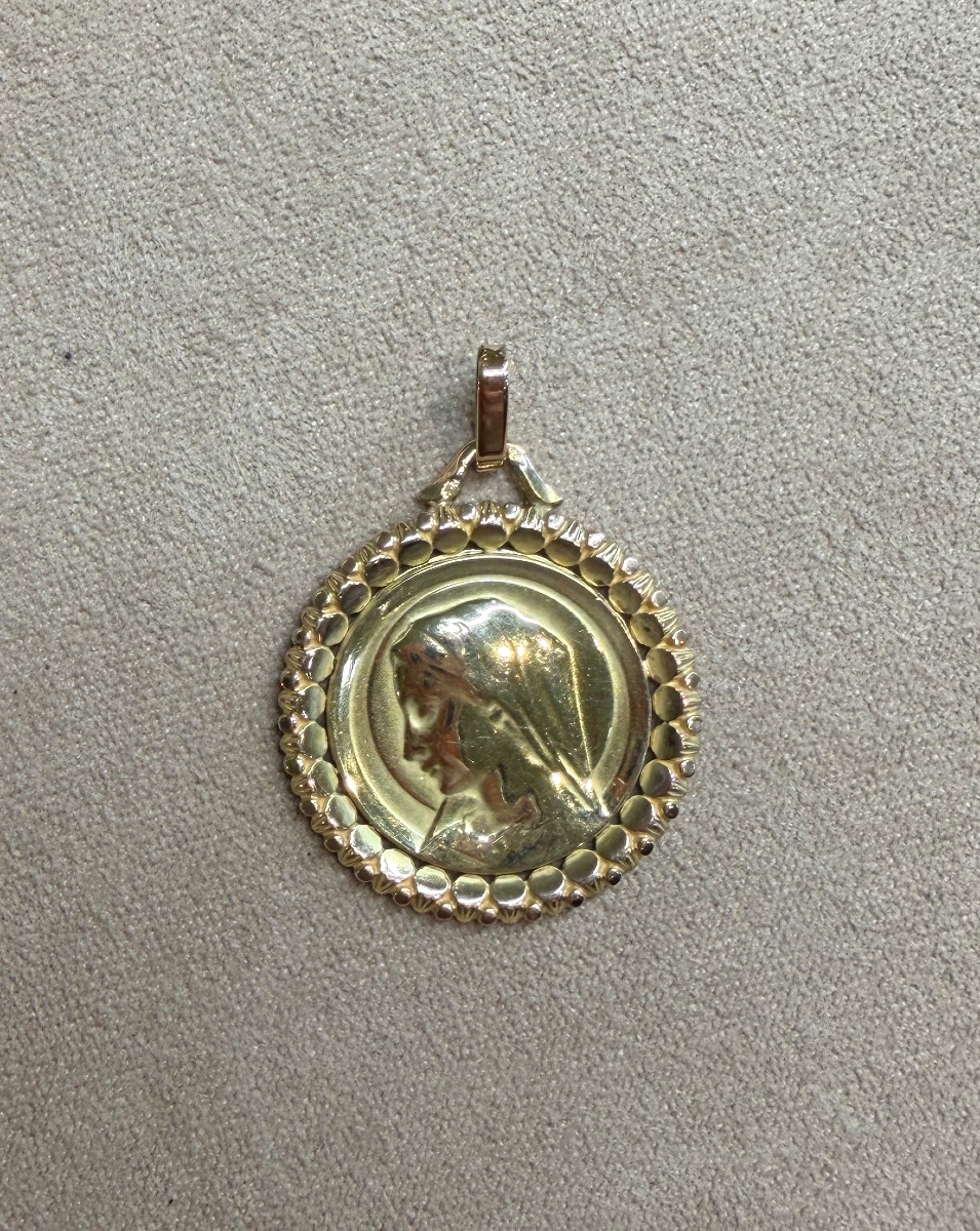 Médaille vierge-photo-4