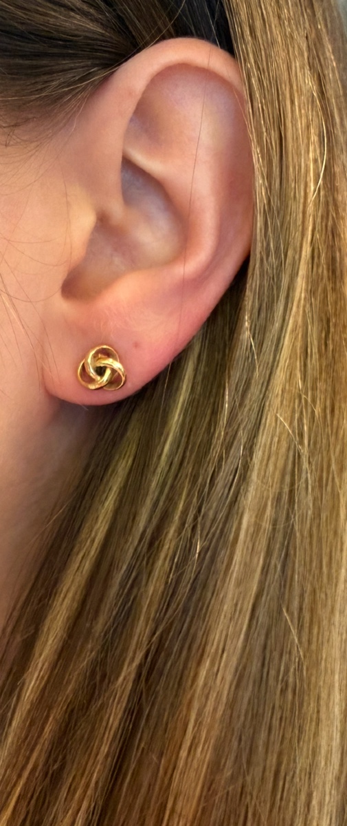 Boucles d'oreille enlacées