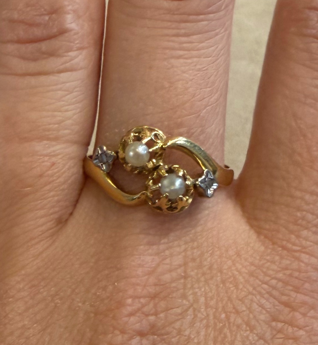 Bague perles et roses de diamants-photo-1