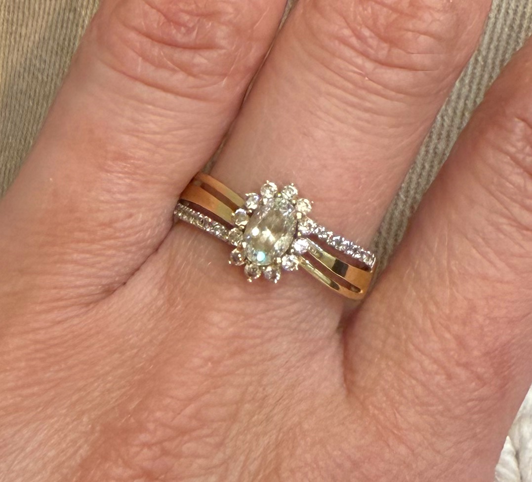 Pompadour Ring-photo-3