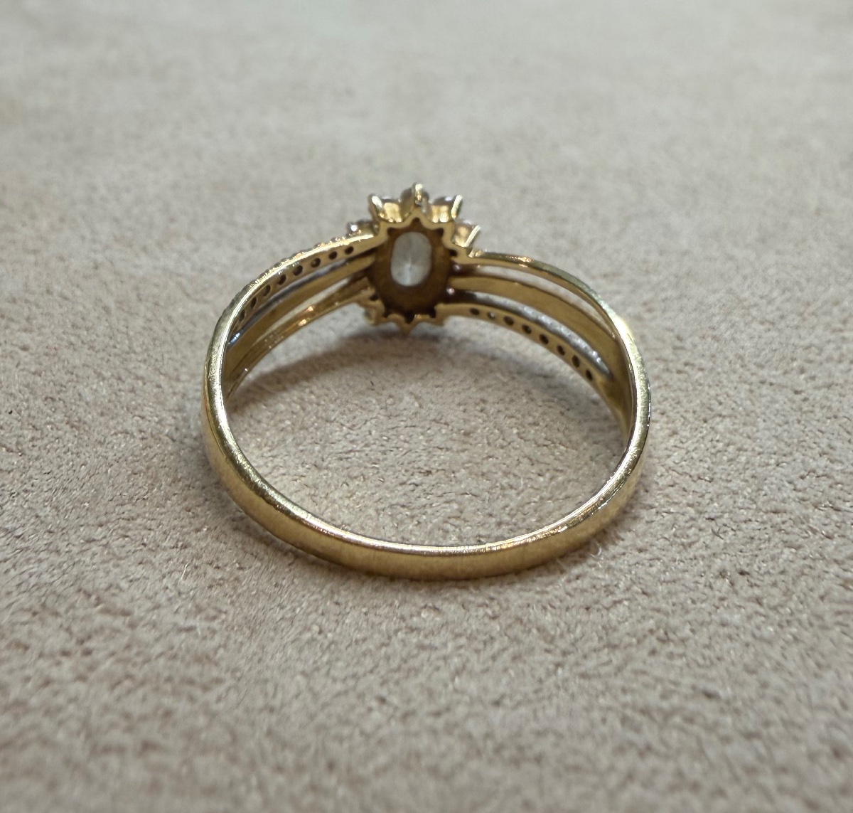 Pompadour Ring-photo-5