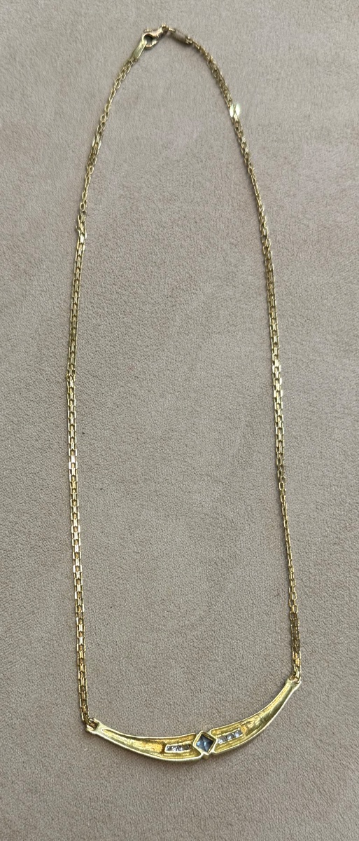 Aquamarine And Diamond-photo-1