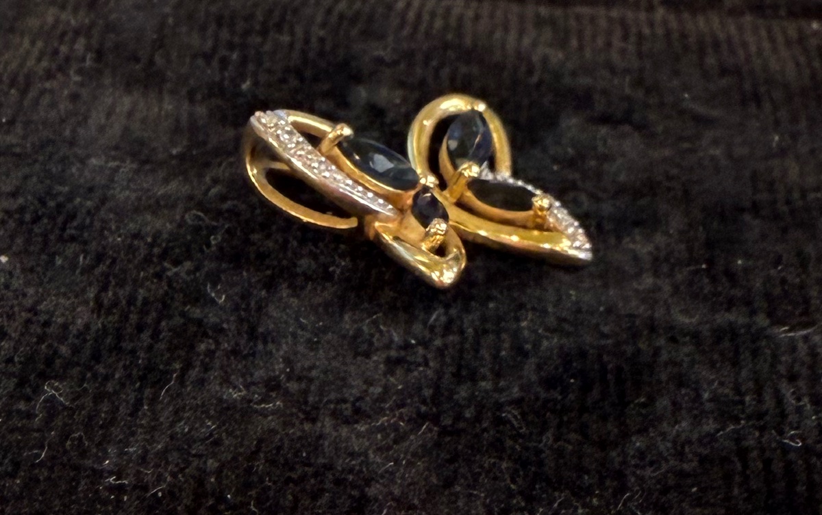 Butterfly Pendant-photo-1