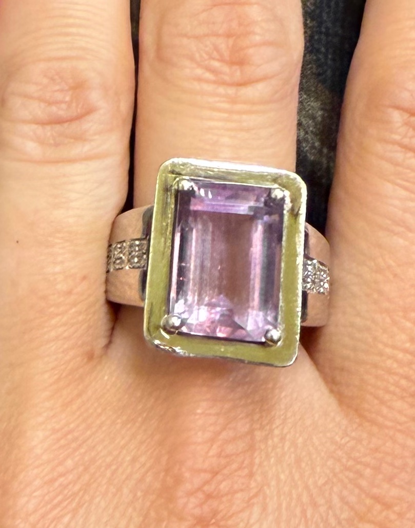 Amethyst And Diamonds Ring-photo-1