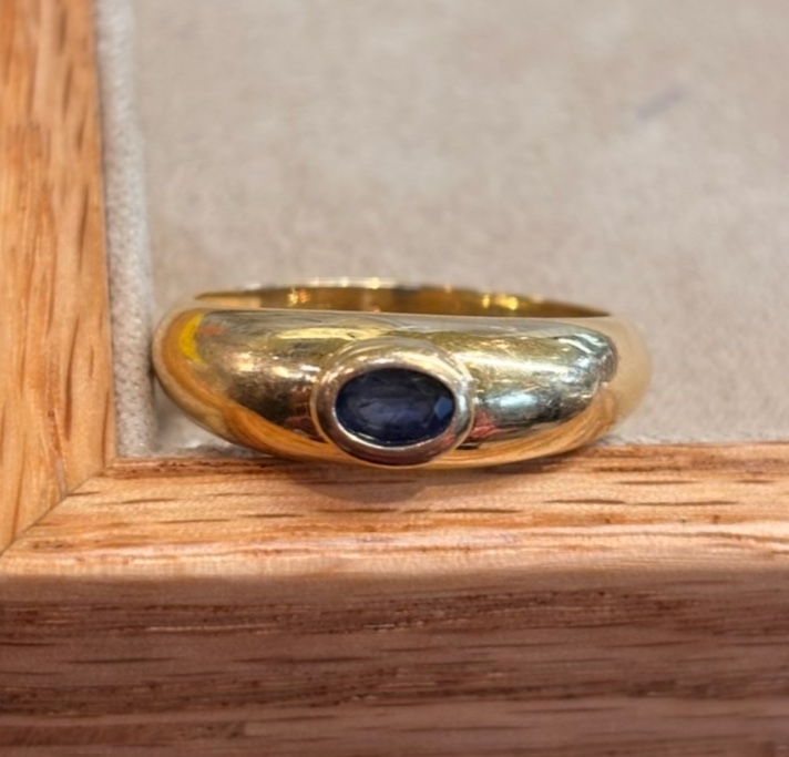 Bague jonc saphir