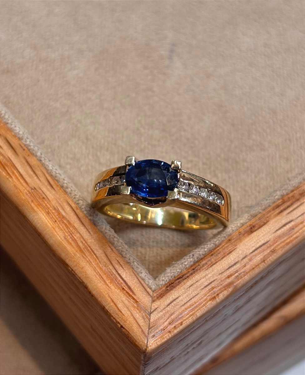 bague saphir et diamants-photo-7