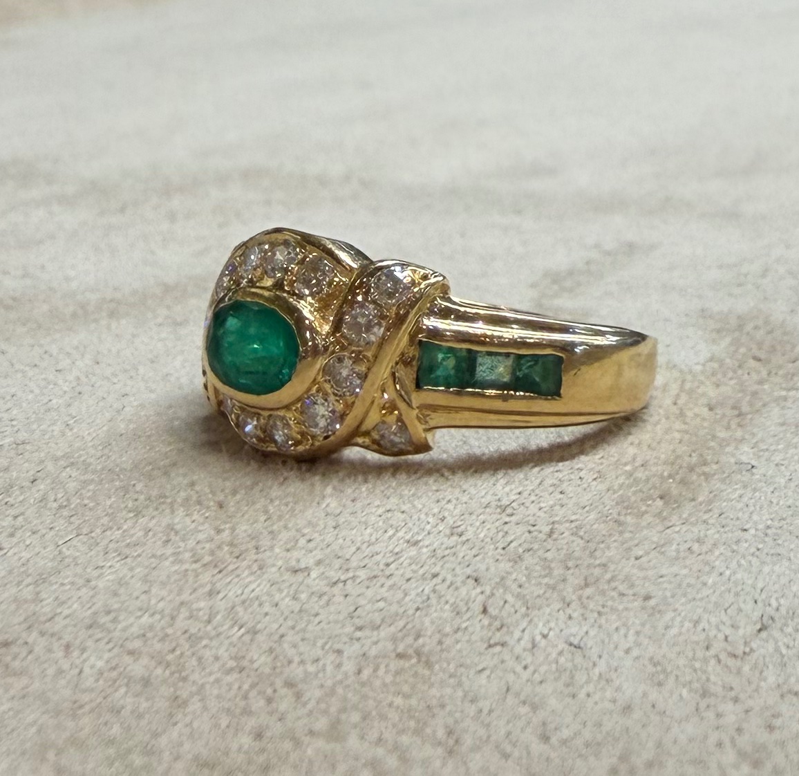Bague emeraudes et diamants-photo-7
