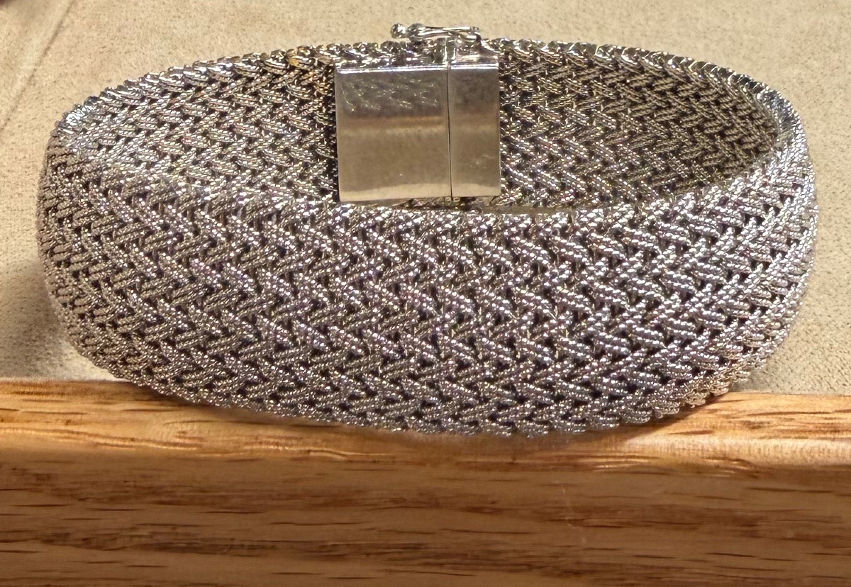 Cuff Bracelet-photo-2