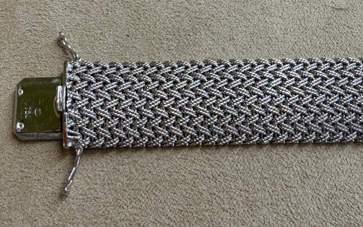 Cuff Bracelet-photo-4