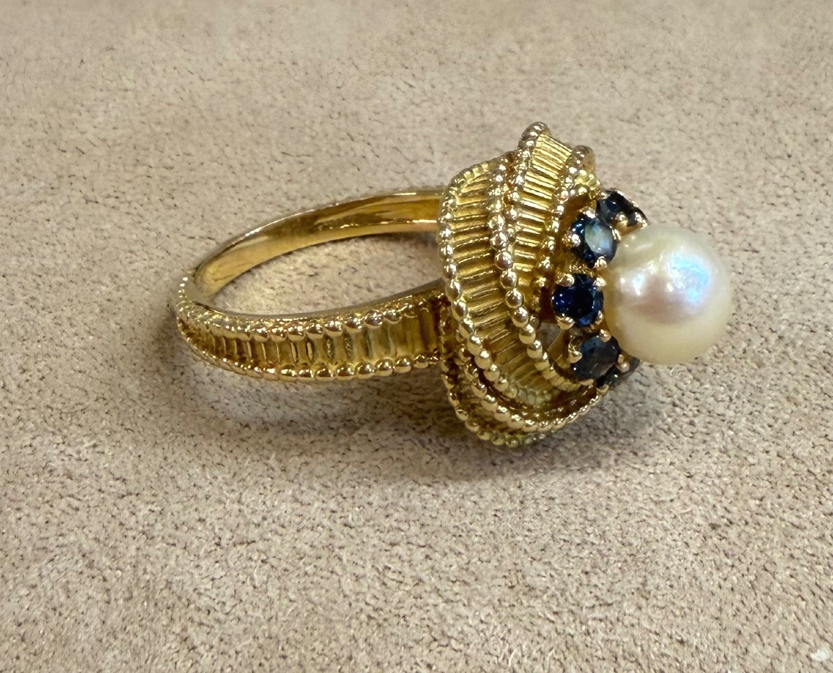 Pearl And Sapphire Ring-photo-1