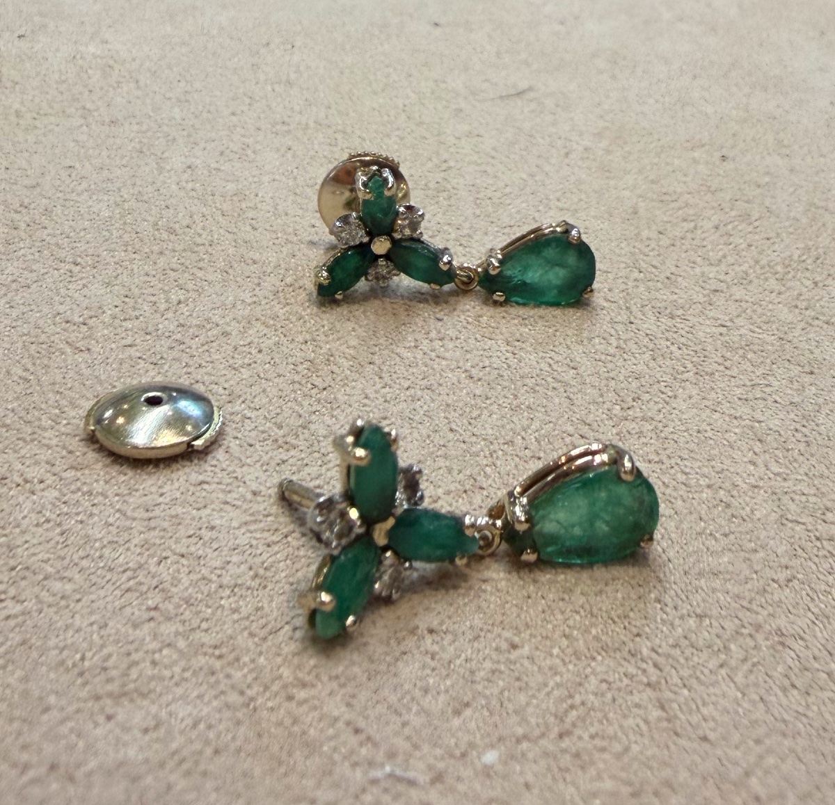 Boucles d'oreille emeraudes et diamants-photo-4