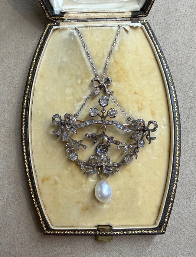 Collier / broche 19ème perle et diamants