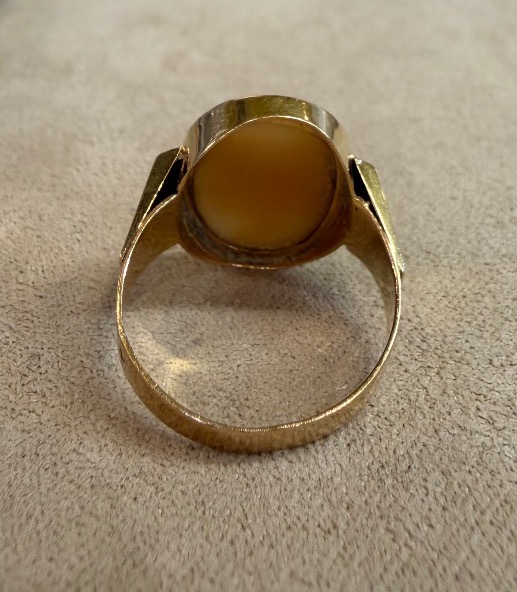 Cameo Ring-photo-1