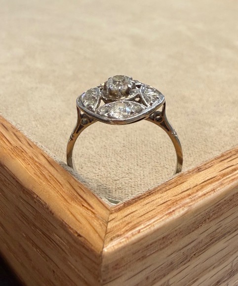 1925 Diamond Ring-photo-4