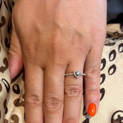 Heart-shaped Diamond Ring -photo-3