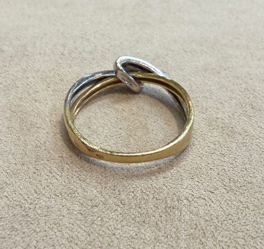 Two-tone Diamond Ring-photo-4