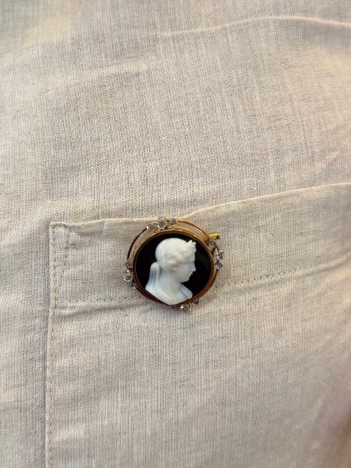 Agate And Diamond Cameo Brooch-photo-2