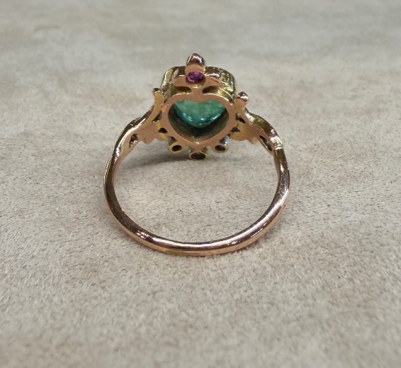 Bague emeraude, rubis et roses de diamants-photo-3